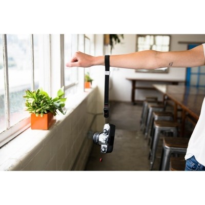 MUÑEQUERA PEAK DESIGN CUFF V2 NEGRO - CFBL3