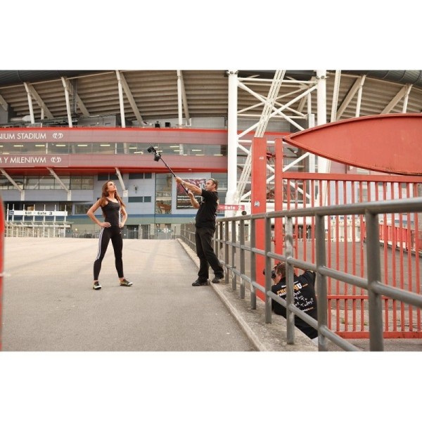 RÓTULA TRIFLASH CON ZAPATAS, SOPORTE PARAGUAS Y BLOQUEO MANFROTTO - LLA2423