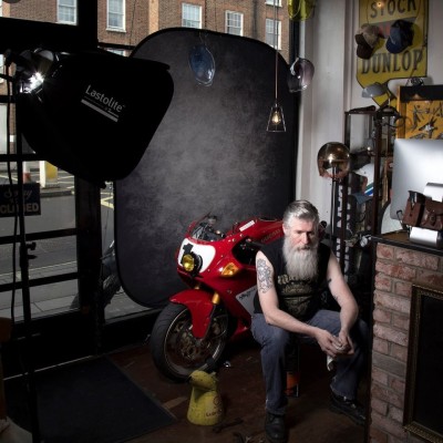 FONDO PLEGABLE DOBLE CARA SMOKE/ CONCRETE 1.5 X 2.1M MANFROTTO - LLLB5745