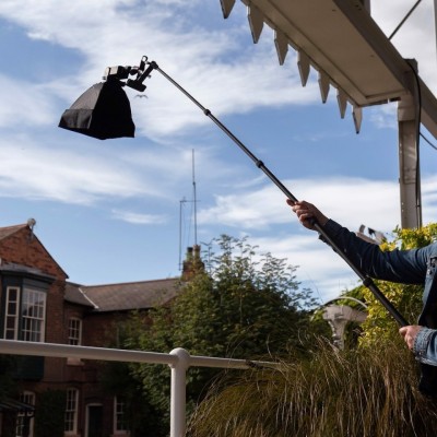 PINZA DE MUELLE CON ZAPATA PARA FLASH MANFROTTO- MF175F-2