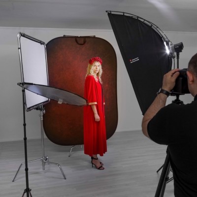 FONDO PLEGABLE DOBLE CARA SERIE VINTAGE AUBERGINE/ CRIMSON 1.5 X 2.1 M MANFROTTO - LLLB5722