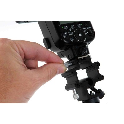 RÓTULA TRIFLASH CON ZAPATAS, SOPORTE PARAGUAS Y BLOQUEO MANFROTTO - LLA2423