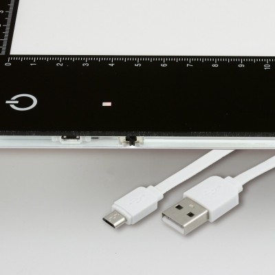 KAISER MESA DE LUZ SLIMLITE PLANO 32 X 22,8 CM.